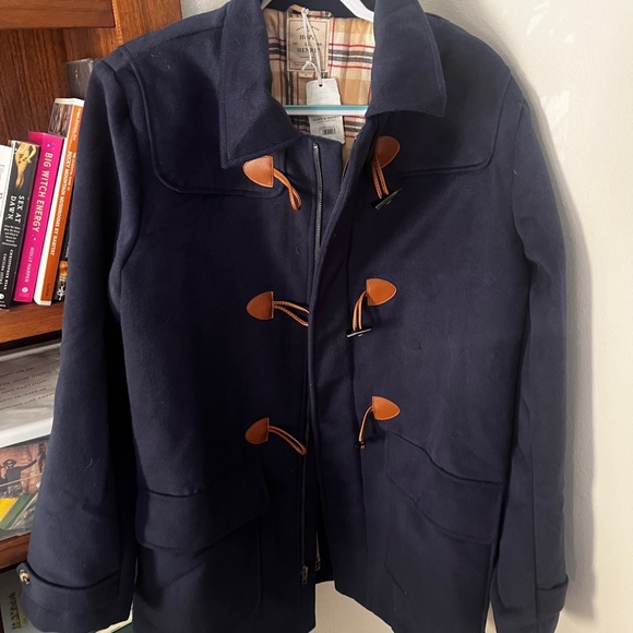 NWT’s Hope & Henry Classic Navy Men’s Toggle Coat! - Picture 8 of 9